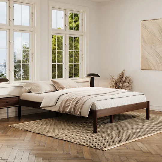 Giường ngủ Taka